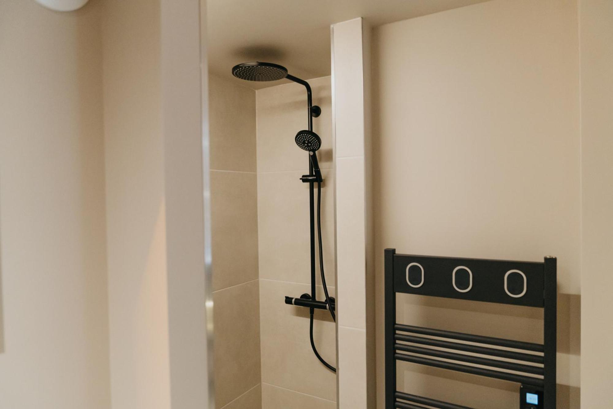 Paus A Metz Apartment Екстериор снимка